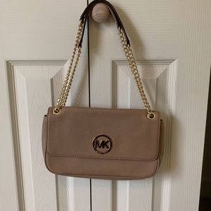 Excellent Condition! Tan Michael Kors Shoulder Bag